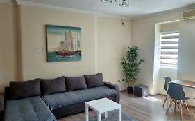 Dixy Apartman